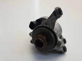 Opel Astra J Pompe de circulation d'eau 203903377