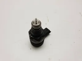 Volvo XC90 Regulator ciśnienia paliwa 30777576