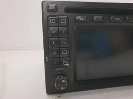 Mercedes-Benz E W210 Radio / CD/DVD atskaņotājs / navigācija A2108205189