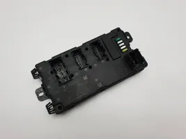 BMW 1 F20 F21 Sulakemoduuli 003000002