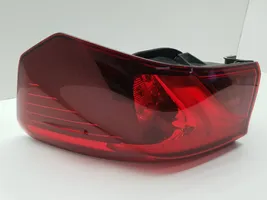 Toyota Avensis T270 Rear/tail lights 