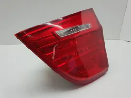 BMW 3 E90 E91 Lampy tylnej klapy bagażnika 4871734