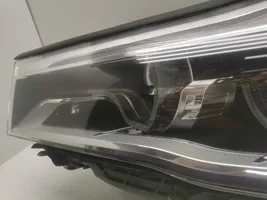 BMW 7 G11 G12 Lampa przednia 20150905