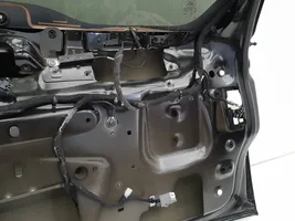 Land Rover Discovery Sport Задняя крышка (багажника) 43R00351