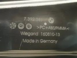 BMW 6 G32 Gran Turismo Priekšpusē durvju stikla apdare 16081013