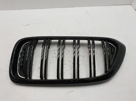 BMW 6 G32 Gran Turismo Grille calandre supérieure de pare-chocs avant A171222