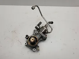 BMW 1 F20 F21 Pompa ad alta pressione dell’impianto di iniezione 7607159