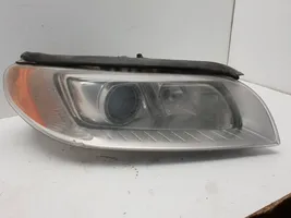 Volvo XC70 Lampa przednia 31214169