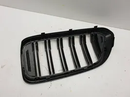 BMW 6 G32 Gran Turismo Grille calandre supérieure de pare-chocs avant 11CFDA1712