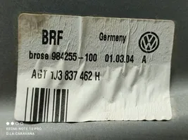 Volkswagen Golf IV Etuoven sähkökäyttöinen ikkunan nostin 1J3837462H