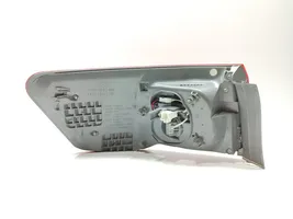 Toyota Avensis T270 Lampa tylna 8155005270