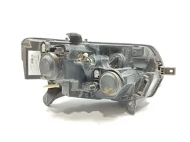 Dacia Sandero Faro delantero/faro principal 260603795R