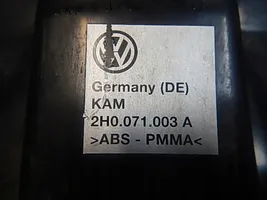 Volkswagen Amarok Lame de pare-chocs avant 2H0071003A