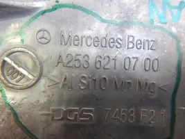 Mercedes-Benz E W213 Sivujäähdyttimen tuen suojapaneeli A2536210700