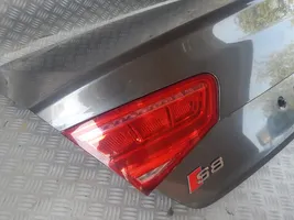 Audi A8 S8 D4 4H Tylna klapa bagażnika 4H0827753B1
