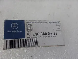 Mercedes-Benz E W210 Muu korin osa A2108800611