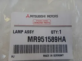 Mitsubishi Colt Altre luci abitacolo MR951589HA