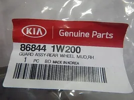 KIA Rio Pare-boue arrière 868261P000