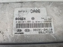 KIA Cerato Sterownik / Moduł ECU 0281011878