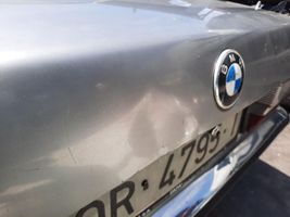 BMW M5 Takaluukun/tavaratilan kansi 41621959569