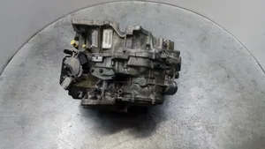 Volvo S60 Mechaninė 5 pavarų dėžė 8251718