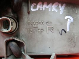 Toyota Camry Etusuuntavilkku 