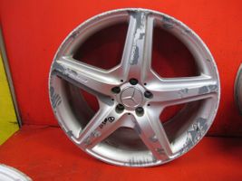 Mercedes-Benz CL C216 R20-alumiinivanne A2214013302