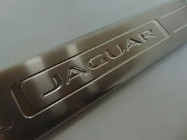 Jaguar XJ X351 Inny element deski rozdzielczej 