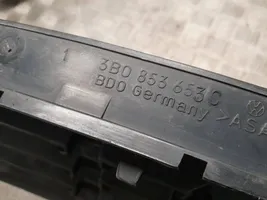 Volkswagen PASSAT B5 Grille de calandre avant 3B0853653C
