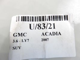 GMC Acadia I Keskipaikan turvavyö (takaistuin) 