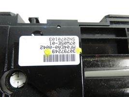 Volvo XC90 Central console control unit 