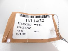 Mercedes-Benz E W124 Cintura di sicurezza anteriore 