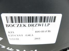 KIA Rio Apmušimas slankiojančių durų (obšifke) 823701W300