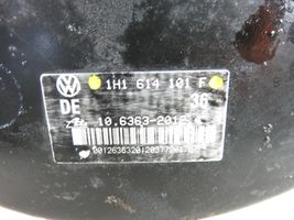 Volkswagen Golf III Brake booster 