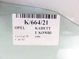 Opel Kadett E Takaoven ikkunalasi 