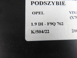 Opel Vivaro Moldura del limpia 8200020540