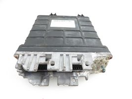 Volkswagen Golf III Sterownik / Moduł ECU 0281001323