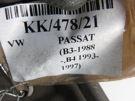 Volkswagen PASSAT B4 Tringlerie d'essuie-glace avant 