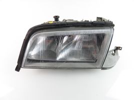 Mercedes-Benz C AMG W202 Lampa przednia 0301082201