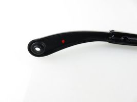 Infiniti QX30 Front wiper blade arm 
