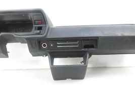 Volkswagen Polo II 86C 2F Dashboard 867857007A