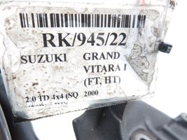 Suzuki Grand Vitara I Generaattorin/laturin kiinnike 