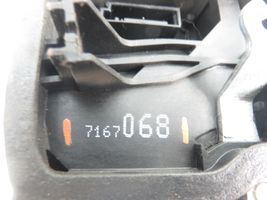 BMW X3 E83 Etuoven lukko 