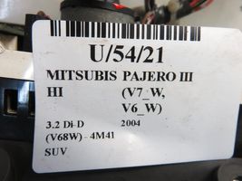 Mitsubishi Pajero Salono ventiliatoriaus reguliavimo jungtukas 1464307954