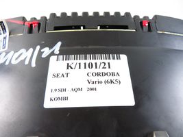 Seat Cordoba (6K) Tachimetro (quadro strumenti) 110008924028