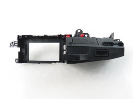 Mazda 3 II Monitori/näyttö/pieni näyttö 