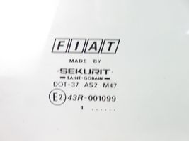 Fiat Stilo aizmugurējo durvju stikls 