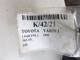 Toyota Yaris Półoś przednia 