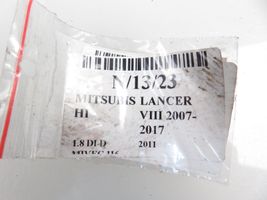 Mitsubishi Lancer VIII Etupyörän navan laakerikokoonpano 