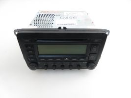 Volkswagen Jetta V Radio/CD/DVD/GPS-pääyksikkö 